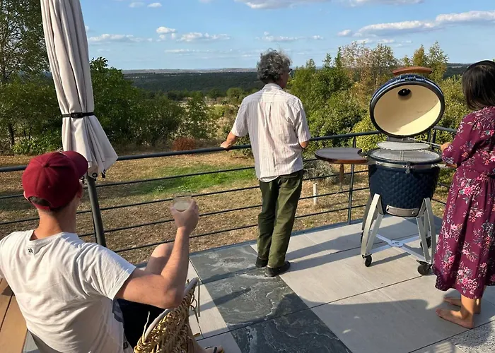 Accessible With Panoramic Views * Salvagnac-Cajarc